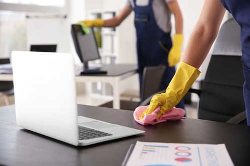 Spanaway office cleaning company in WA near 98387